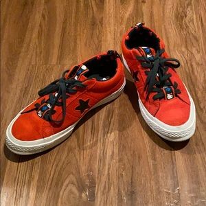 MOVING SALE🔔Converse Hello Kitty sneakers